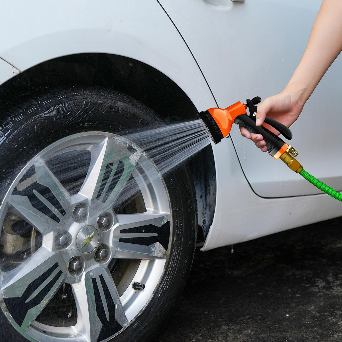 Besiter nozzle with universal hose compatibility for quick setup