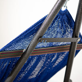 Best Home Fashion EZ Daze carrying bag included for portable trips.