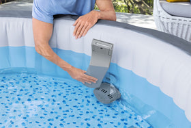Bestway SaluSpa magnetic attachment allows quick, secure setup.