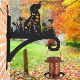 Beyoogeem wind chimes hanger decorates space while keeping items secure.