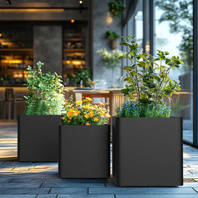 BHCORTEN 26-inch dimension label highlights large planting space.