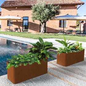 BHCORTEN rectangular planter for indoor and outdoor spaces.