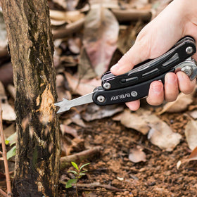 BIBURY lightweight foldable design makes it easy to carry during garden work