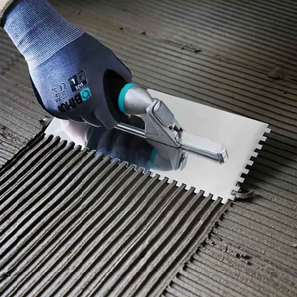 Bihui diagonal-notch tile trowel blade ideal for angled joints.