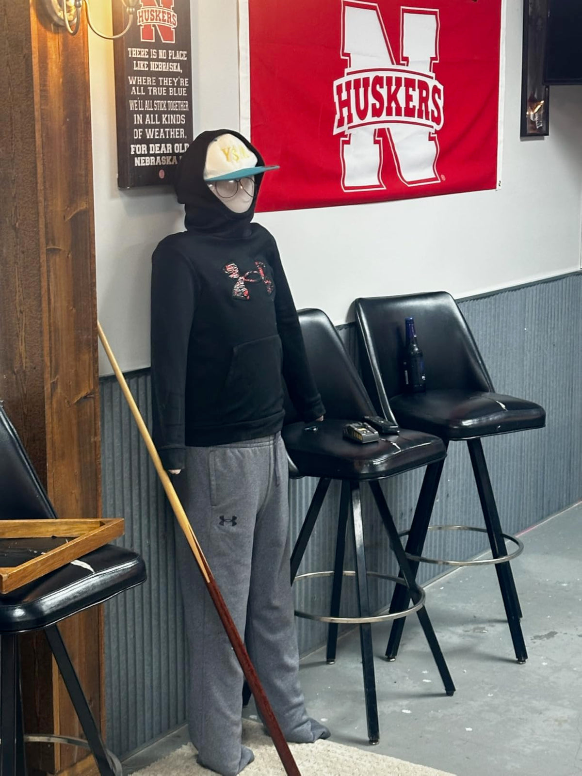 Birheatry haunted house prop for theater or festive Halloween displays