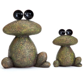 Bits and Pieces outdoor frog decor set is a versatile addition for porches or patios.