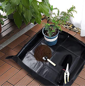 BIUWING durable Oxford cloth and PVC material endures repeated use.