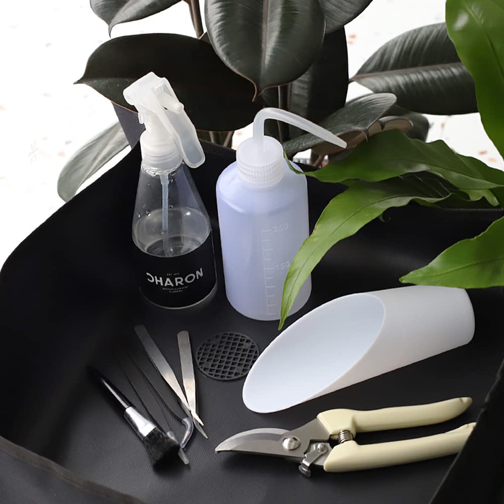 BIUWING foldable garden mat stores easily after gardening tasks.