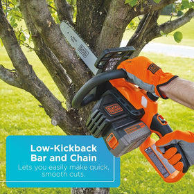 BLACK+DECKER 40V MAX automatic oiling system keeps the chain lubricated.
