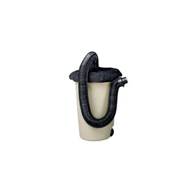 Black+Decker BV-006 hose extends reach for efficient leaf collection.