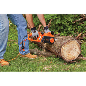 BLACK+DECKER CS1216 compact 16-inch bar balances control and reach.