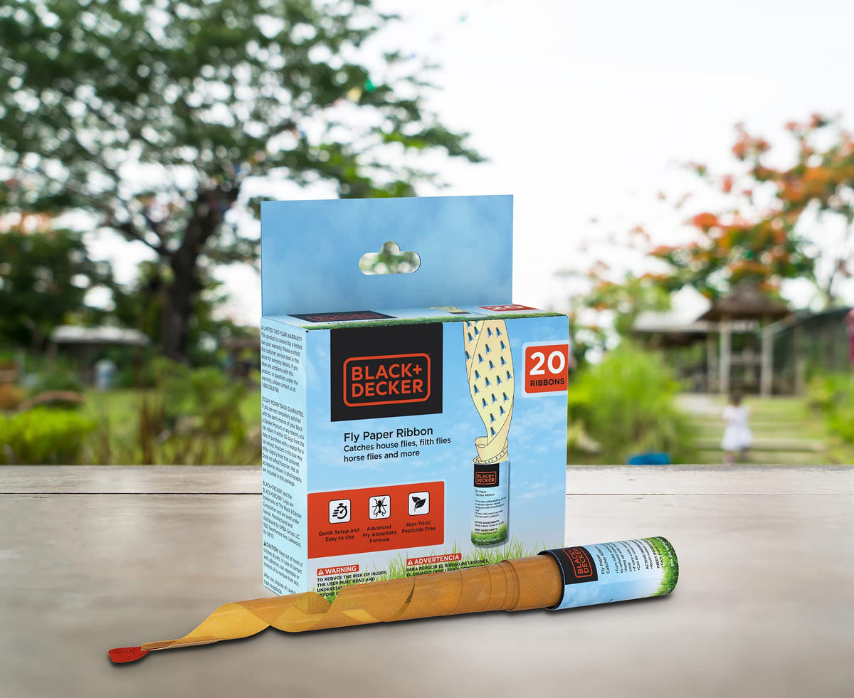 BLACK+DECKER bulk pack packaging for fruit fly traps.