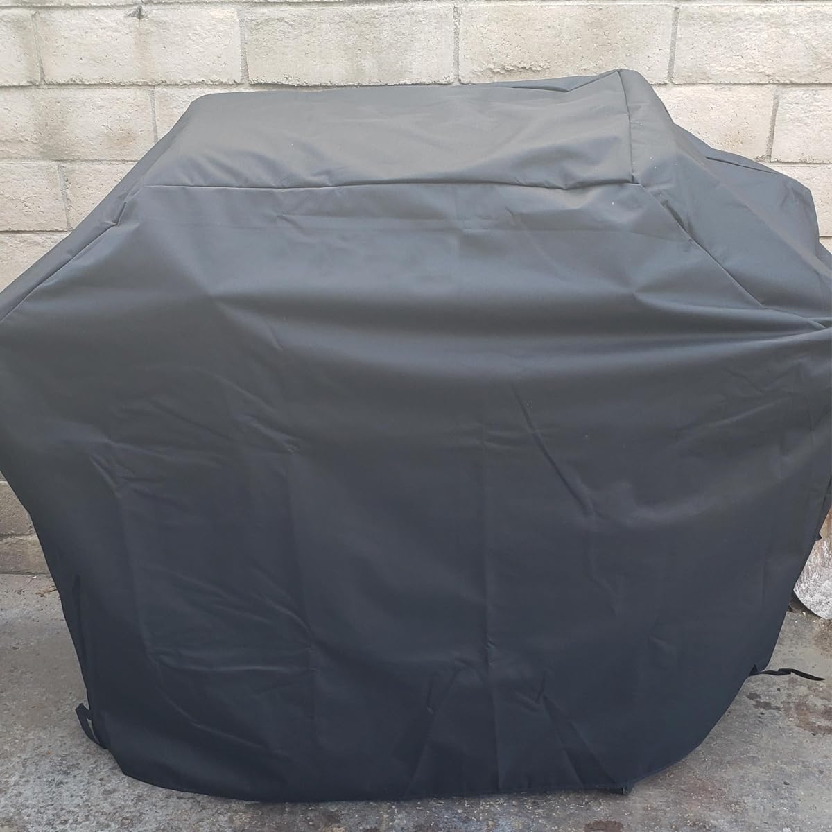 Blackhoso grill cover reinforced stitching detail emphasizes long-lasting protection