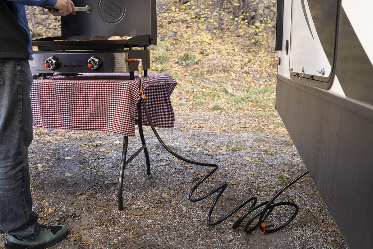 BLACKSTONE propane delivery system simplifies outdoor cooking arrangements