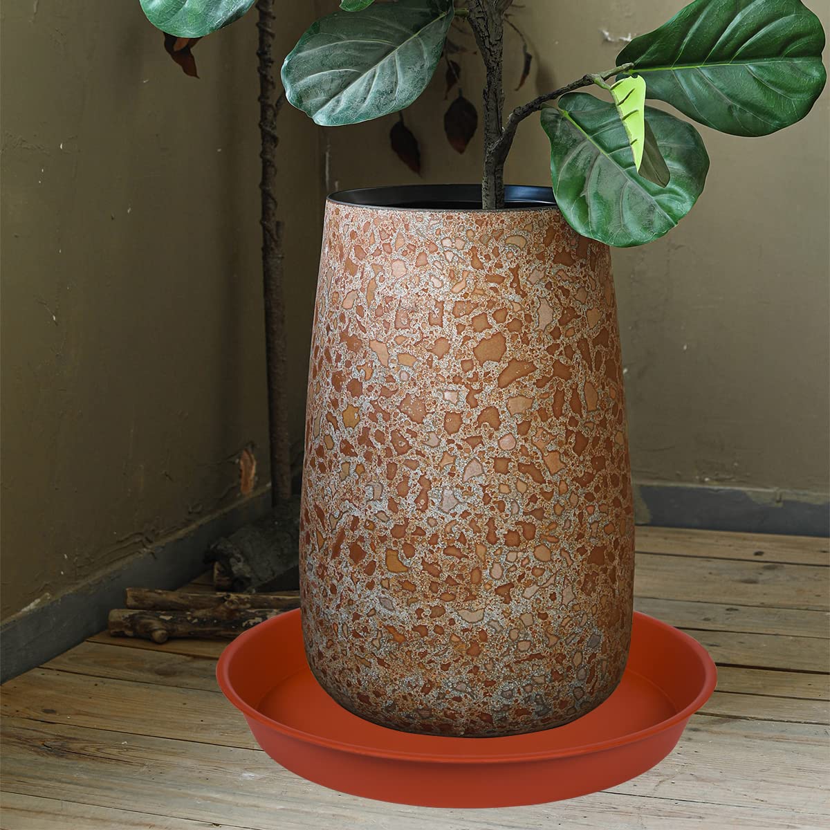 Bleuhome outdoor-use tray stands up to weather on patios and decks.