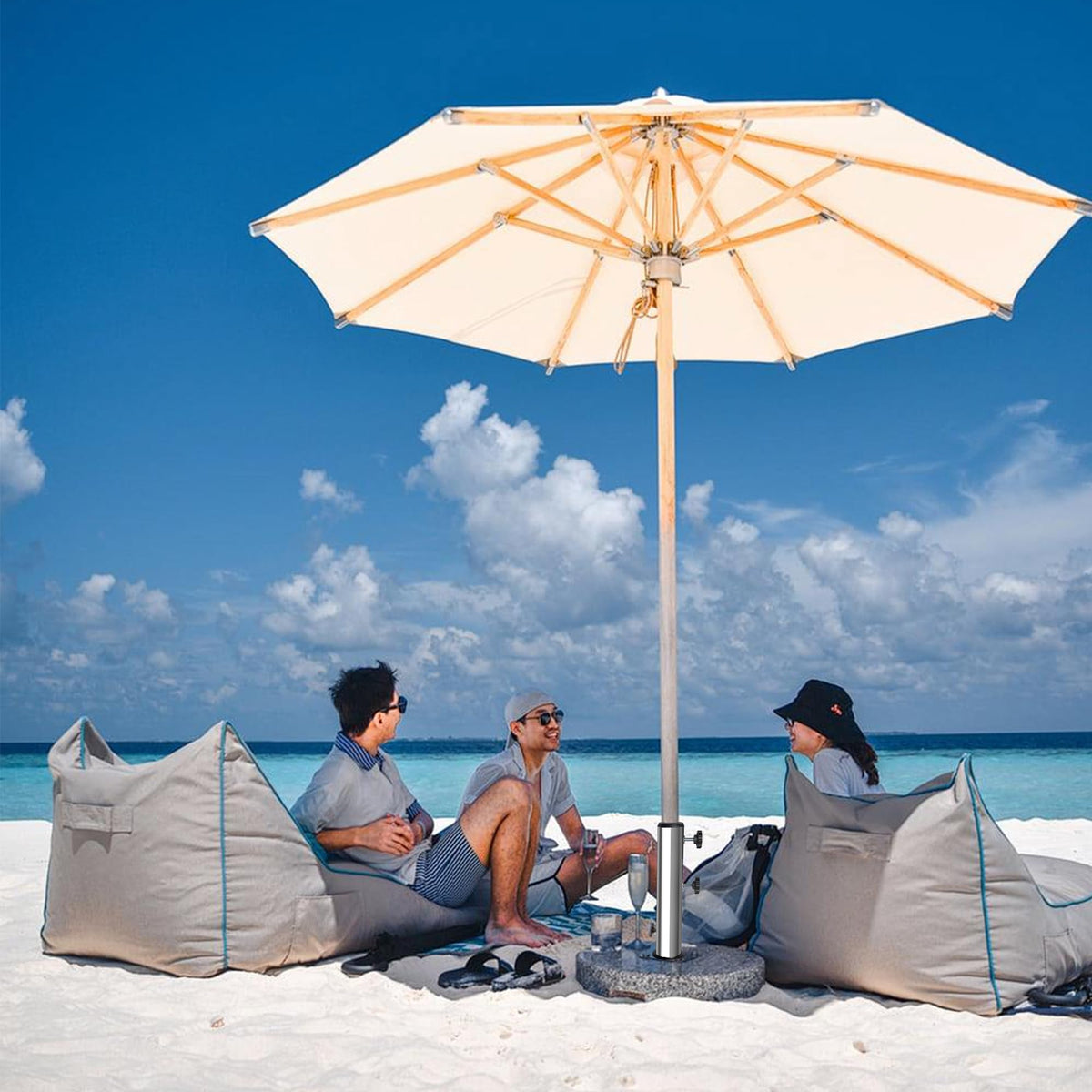 Sleek Blissun base tube suited for modern outdoor patio settings