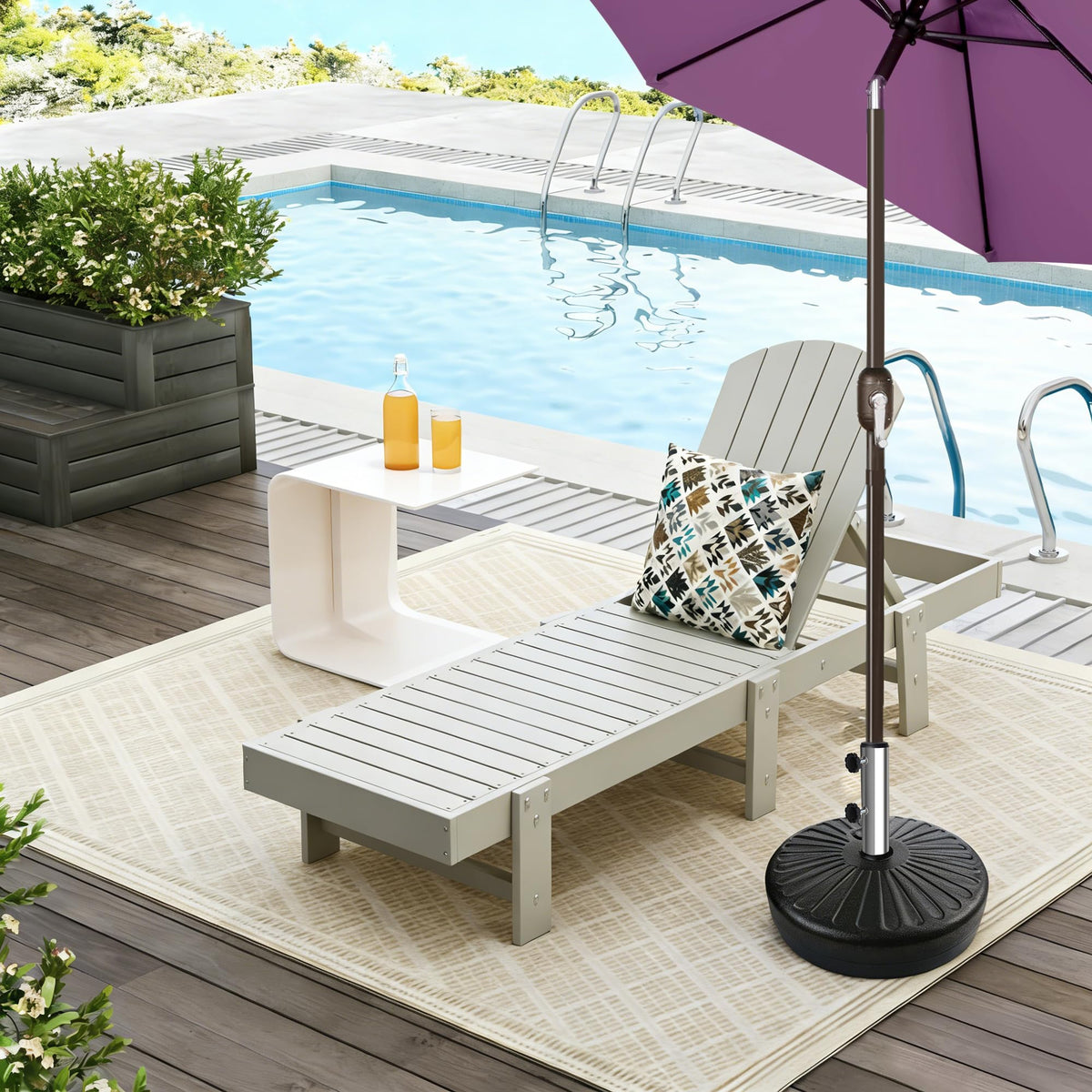 Universal fit with included sleeves for most standard poles