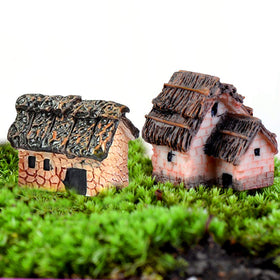 BLLREMIPSUR Fairy Garden Mini House 06 is decorative props for fairy gardens and shelves.