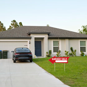 BLSUREFYX garage sale signs double-sided display guides buyers from both directions