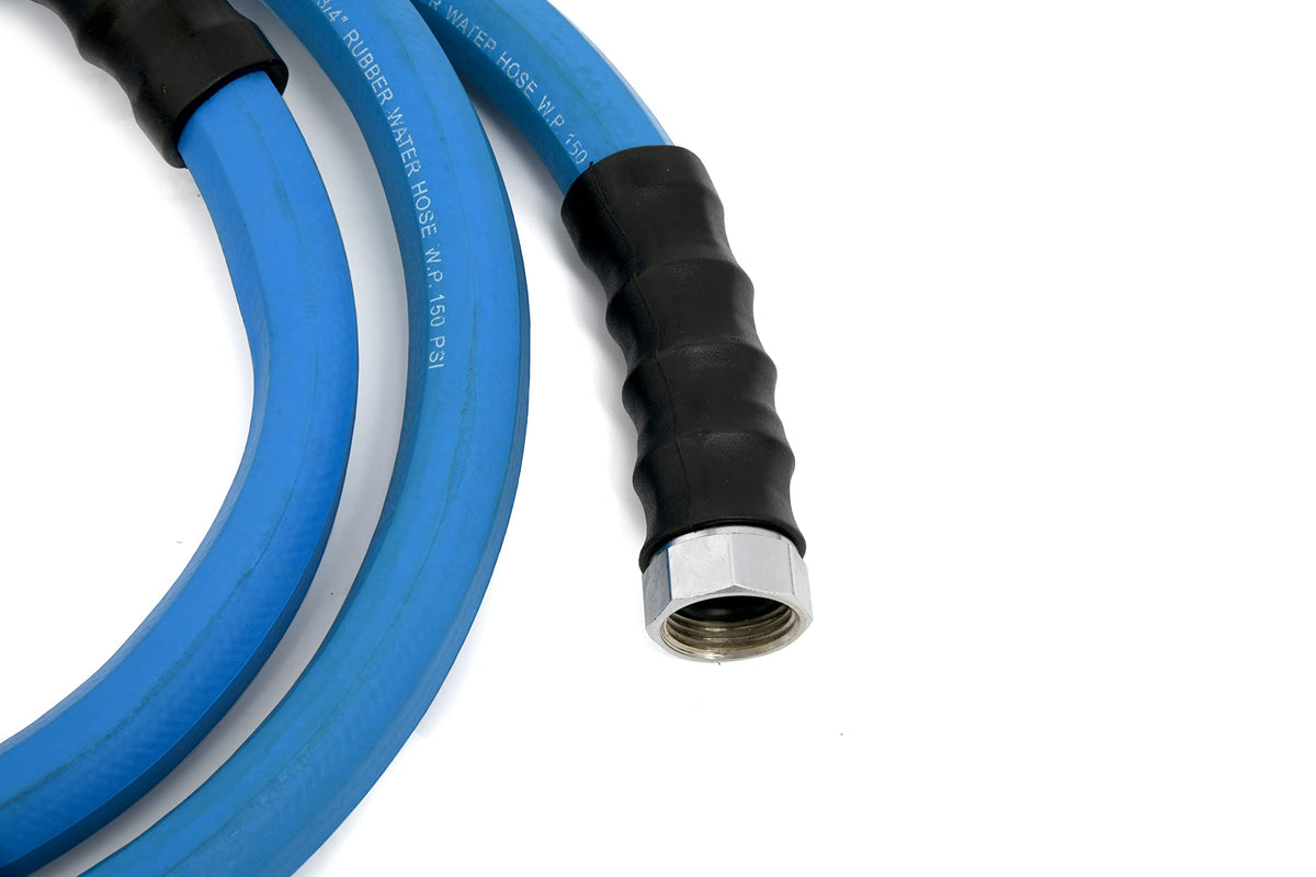 BLUBIRD AG-LITE BSAL5806 hose in hand — flexible use in winter tasks