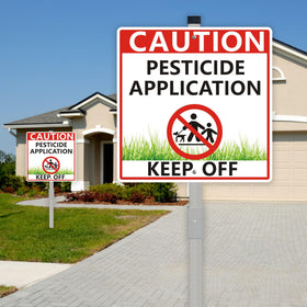 Two-sign professional set for lawns, properties, and care projects.