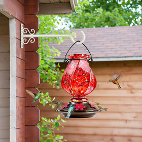 BOLITE hummingbird feeder hook provides stable, easy access for feeding