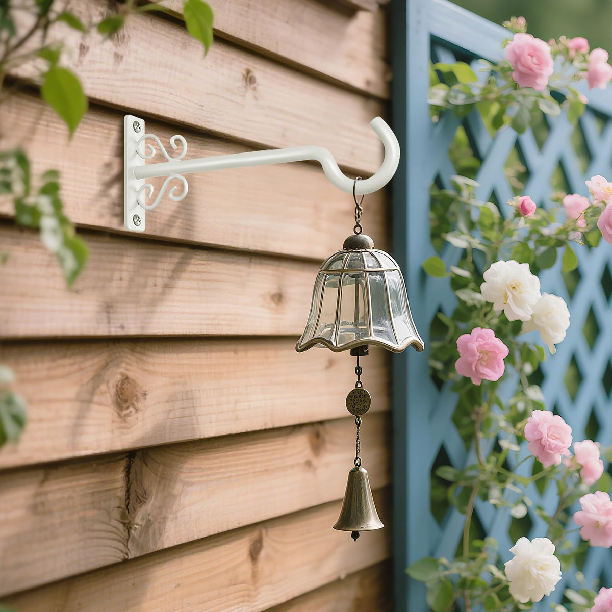 BOLITE outdoor metal hook keeps planters secure on walls