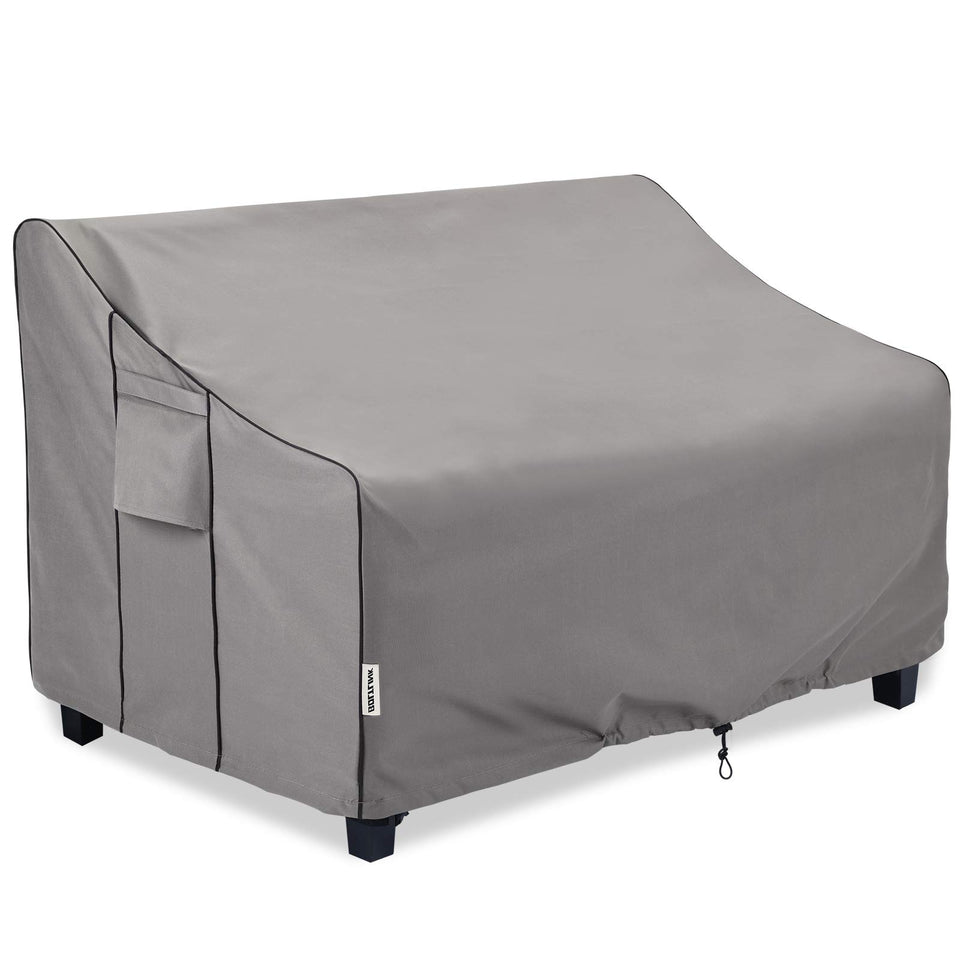 Boltlink 3-seater outdoor cover protects a sofa from rain and sun.