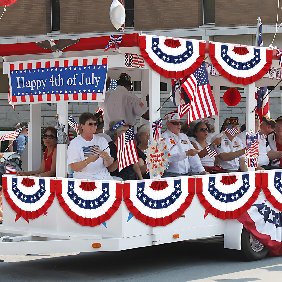 Bolvinaso red white blue festival decor adds dimensional impact to yard