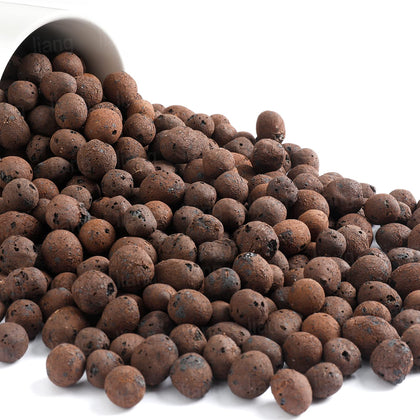 Boniosz Leca pebbles with a porous surface for superior aeration in hydroponics.