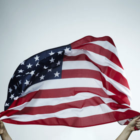 Boonipet American Flag with canvas header for sturdy hanging