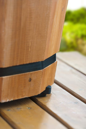 Bosmere Pot Toes compatible with all pot shapes up to 500 lbs