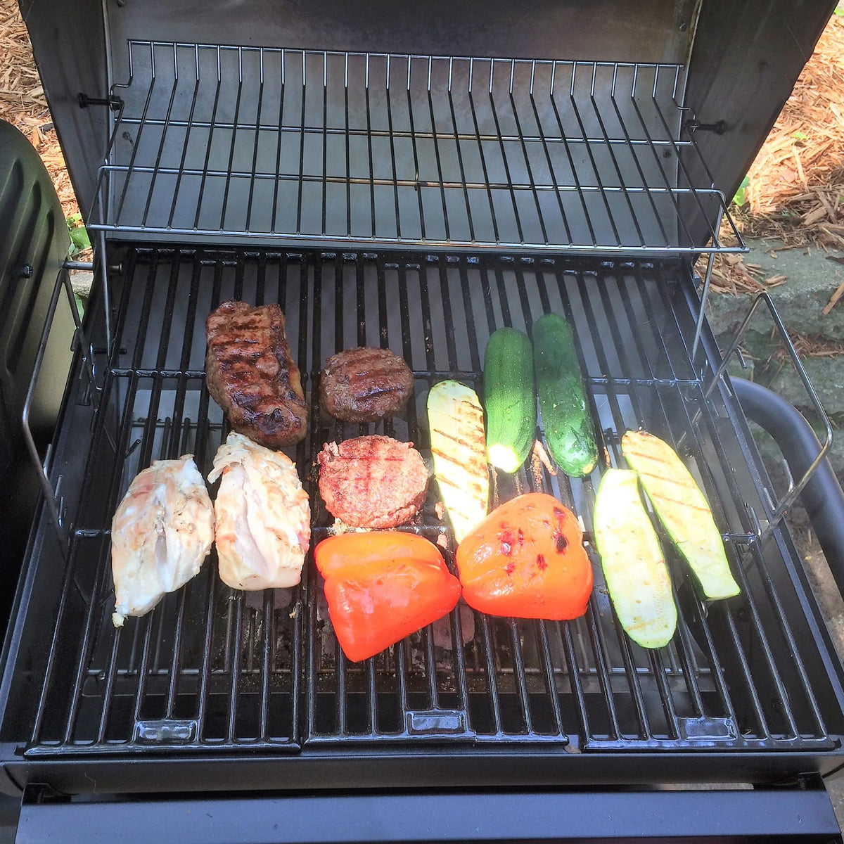 BQMAX easy-clean design reduces mess after grilling.