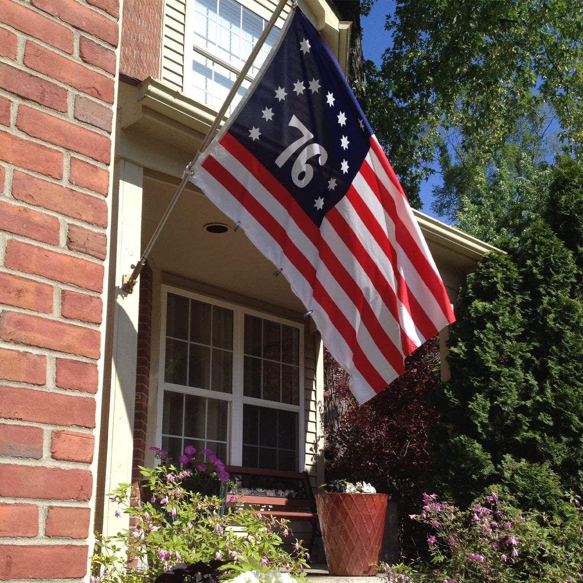 Bradford Bennington 1776 flag on outdoor pole displaying vivid color