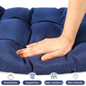 BreezeHug waterproof Oxford fabric keeps cushions dry after light rain exposure.
