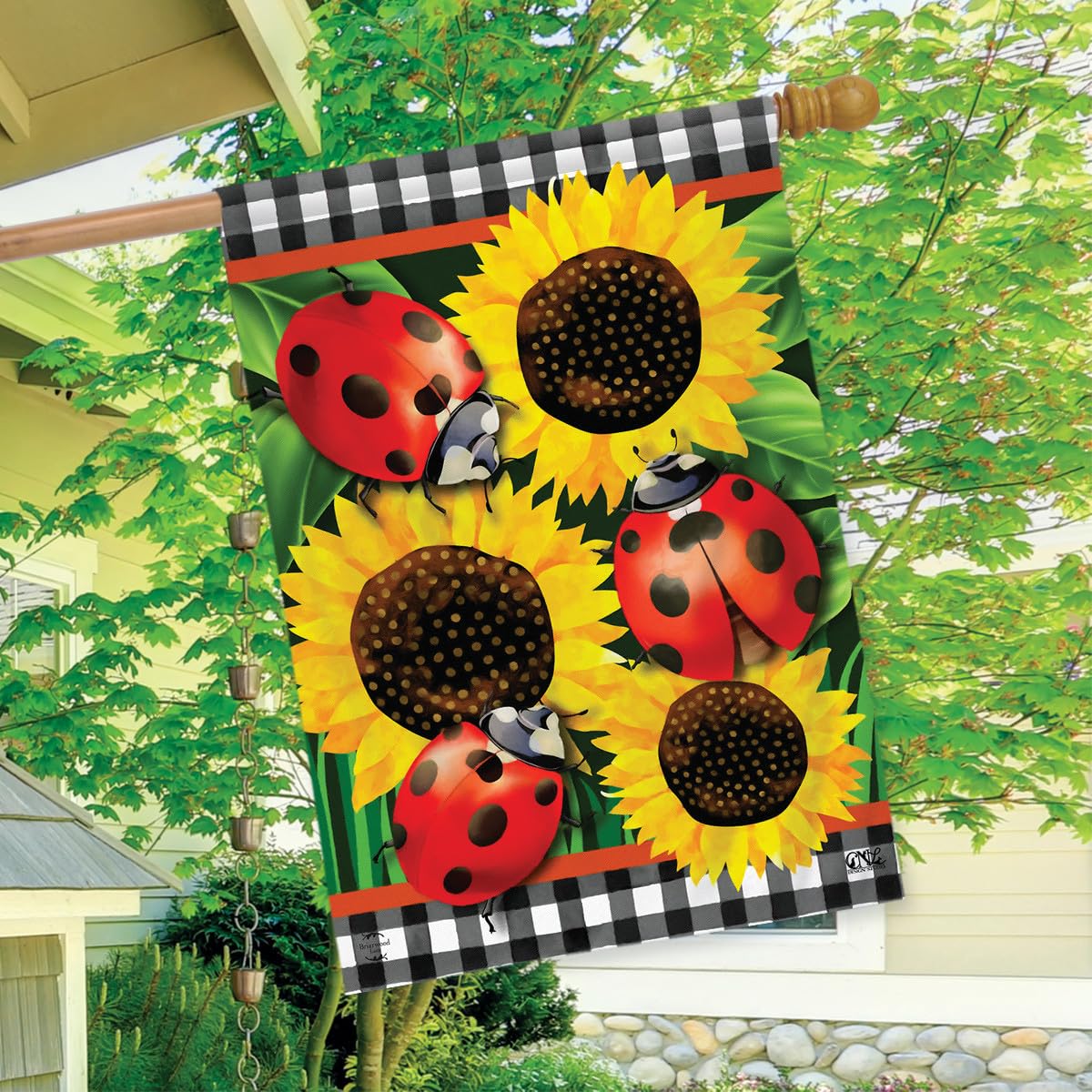 Briarwood Lane all-weather flag resists fading for seasonal outdoor use.
