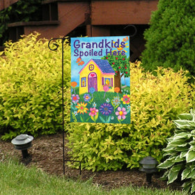 Briarwood Lane flag measures 18x12.5 inches to fit standard garden stands for quick setup.