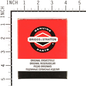 Briggs & Stratton 798576 oil filter detailed threads ensuring secure installation.