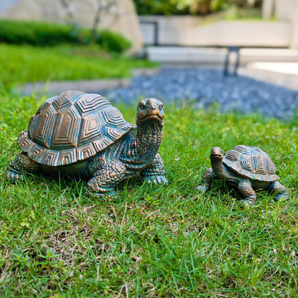 Brilliant Prospect mother turtle statue for outdoor garden display and family-themed decor.