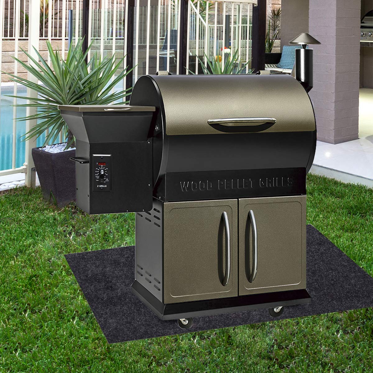 Brinman grill mat is easy to clean with soap and water