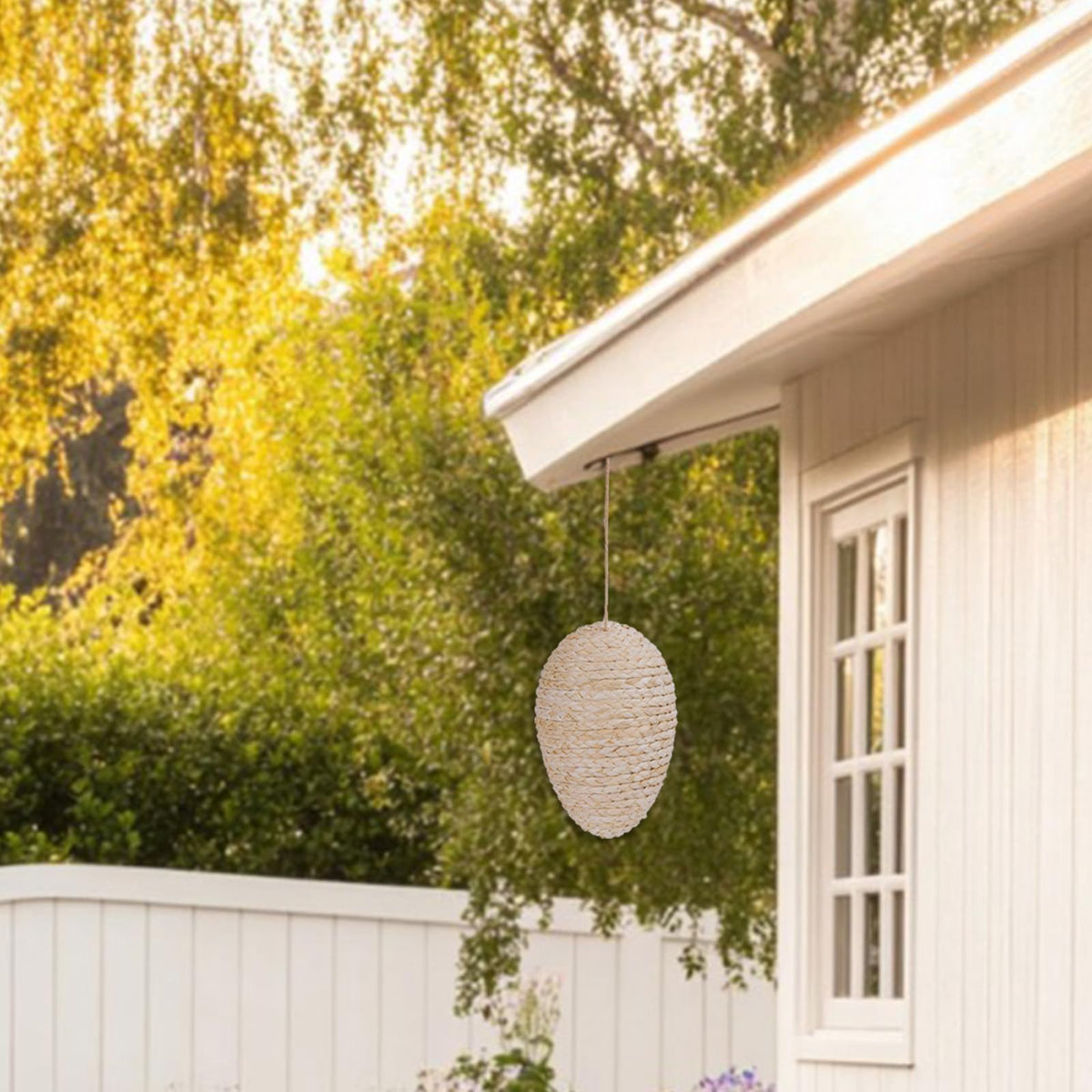 Brownlily hornet nest covers multiple zones with included hanging options.
