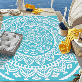 Bsmathom rug with heat-treated edges for durable outdoor use