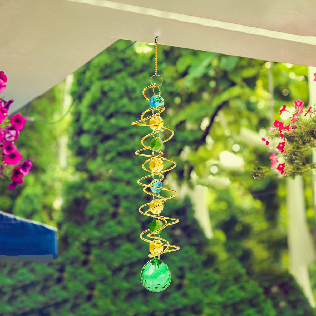 BuleVina hanging hook for easy installation on any fixture.