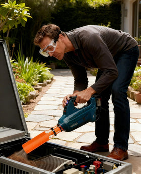 Bumilily outdoor leaf cleanup on surfaces with boosted airflow efficiency.