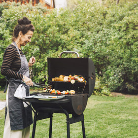Burly Grill easy-clean design simplifies dumping and rinsing after grilling.