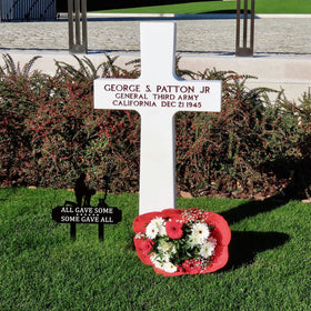 Buryeah memorial day marker ideal for ceremonies and quiet reflection
