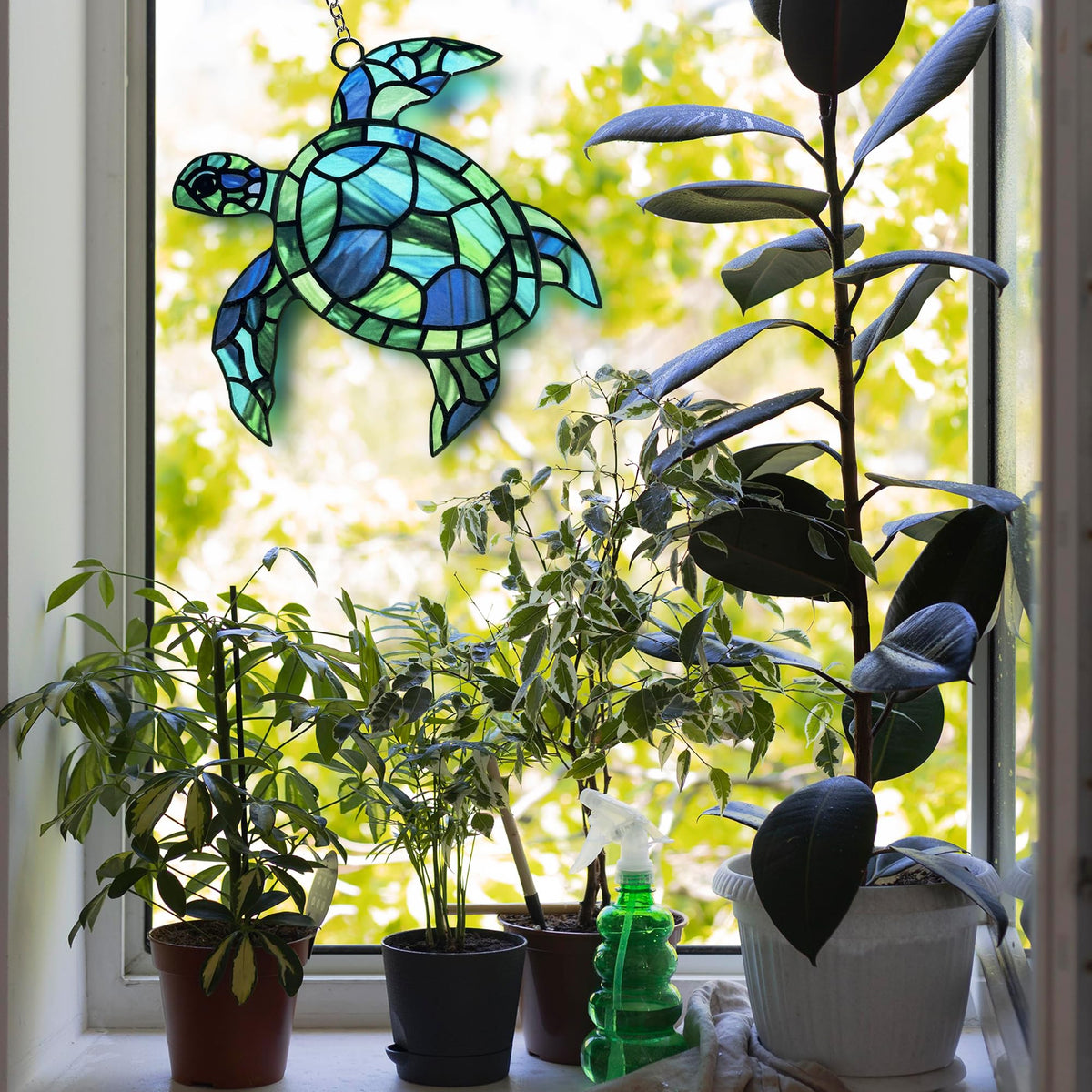 BXLZ Sea Turtle Suncatcher six-inch size fits compact spaces beautifully.