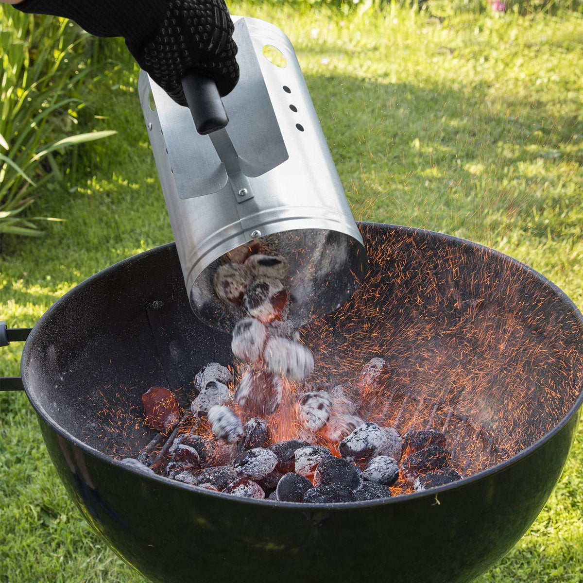 CADARA outdoor BBQ gear pack keeps grilling setup organized