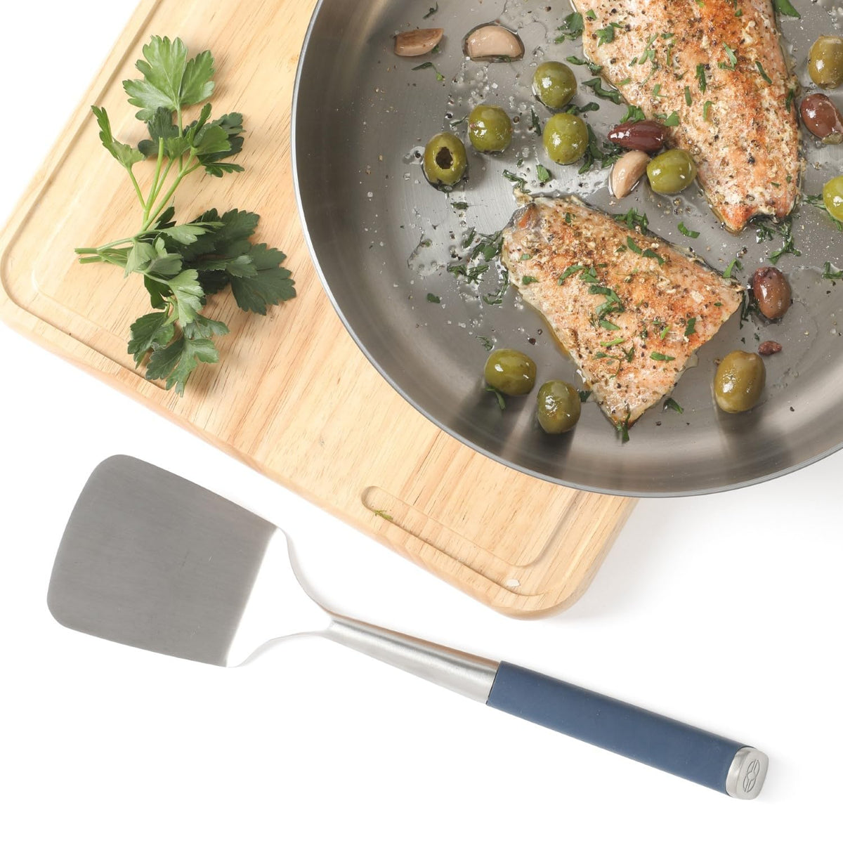 Calphalon Edge dishwasher-safe turner for easy cleanup after meals