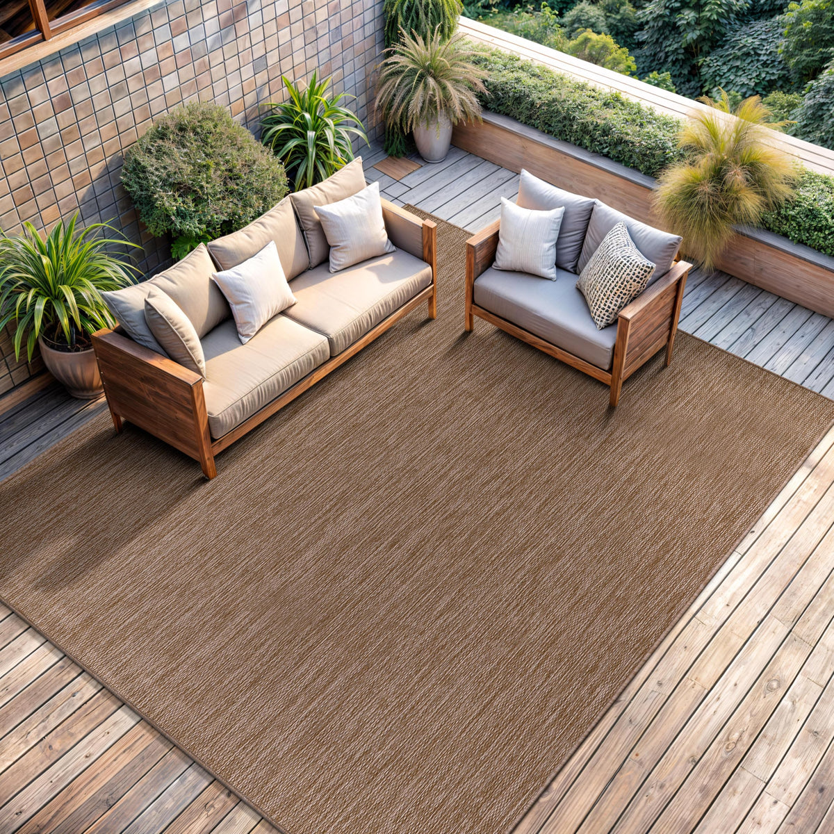 CAMILSON lightweight 5x7 rug with dust-free pad for easy storage